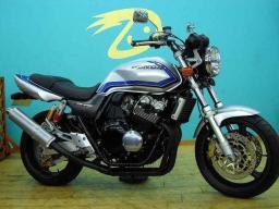 Honda CB400 SUPER FOUR picture