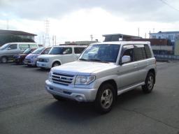 Mitsubishi Pajero IO ACTIVE FIELD EDITION 2.0