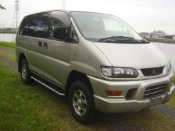 Mitsubishi DELICA SPACE GEAR XE 4WD