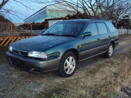 Used Nissan Avenir