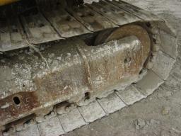 Komatsu PC200  picture