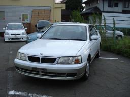 Nissan Bluebird  picture