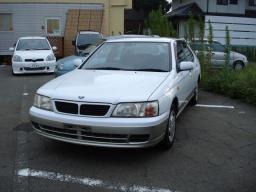 Nissan Bluebird  picture