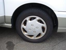 Nissan Bluebird  picture