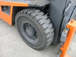 Toyota FORKLIFT 2 Tonn picture