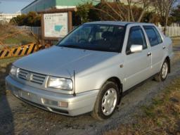 VolksWagen VENTO GLi