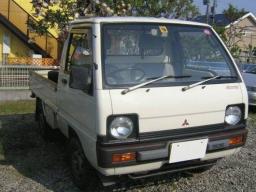 Mitsubishi Mini Cab
