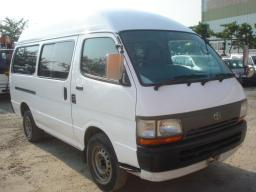 Toyota HIACE VAN 2.8　Diesel H/R