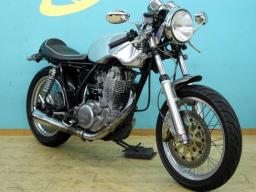 Yamaha SR400 alminium picture