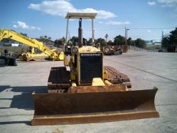 Komatsu D21P-6