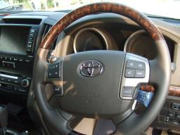 Toyota Land Cruiser  picture