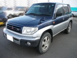 Mitsubishi Pajero IO ZR