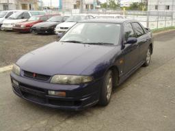 Nissan SKYLINE GTS