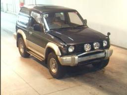Mitsubishi Pajero XR-1