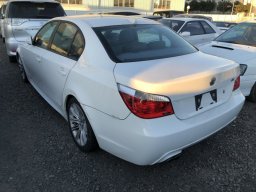BMW 530i M-SPORTS PACKAGE picture