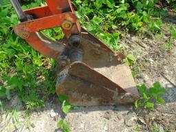 Nissan EXCAVATOR diesel picture