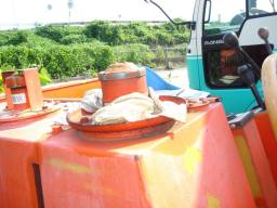 Nissan EXCAVATOR diesel picture