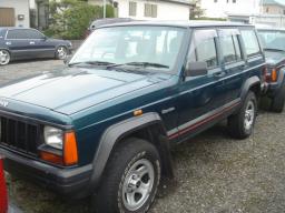 Chrysler Cherokee 