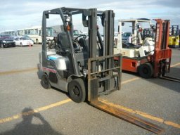 Nissan 1.8ton Forklift 