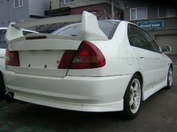 Mitsubishi Lancer Evolution GSR picture