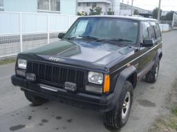 Chrysler Cherokee 