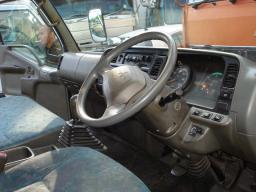 Mitsubishi Canter diesel picture