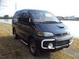 Mitsubishi DELICA SPACE GEAR EXCEED