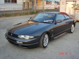 Nissan SKYLINE GTS-25 TYPE-S