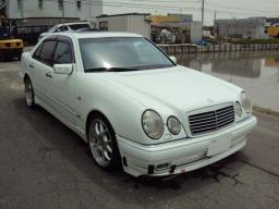 Mercedes-Benz E240 Avantgarde LTD 