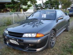 Nissan SKYLINE GT-R