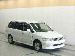 Mitsubishi Chariot Grandis