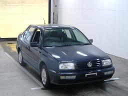 VolksWagen VENTO ***
