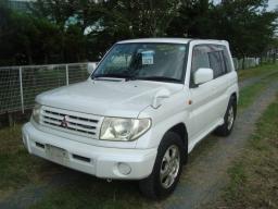 Mitsubishi Pajero IO 4WD PEARL PACKAGE