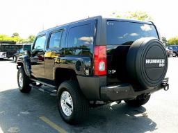 HUMMER H3 4WD picture
