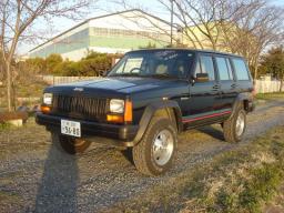 Chrysler Cherokee 4000