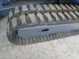 IHI EXCAVATOR 30NX picture