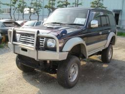 Mitsubishi Pajero Exceed