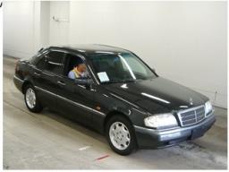 Mercedes-Benz C220 