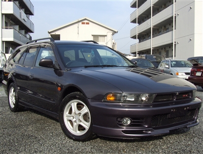 Mitsubishi LEGNUM