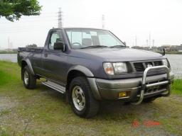 Nissan DATSUN 4WD DX