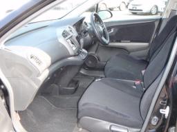 Honda Stream 1.8X Style Ed. picture