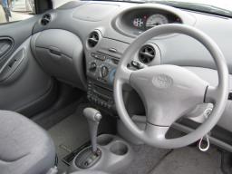 Toyota Vitz GH-SCP10 picture