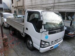 Isuzu ELF 2t picture