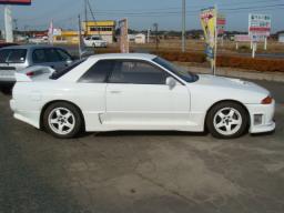 Nissan SKYLINE GT-R BNR32 picture