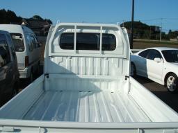 Suzuki CARRY TRUCK KC 4WD picture