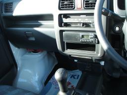 Suzuki CARRY TRUCK KC 4WD picture