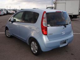 Mitsubishi COLT E picture