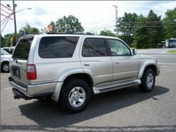 Toyota 4Runner 4x4 SR5 picture