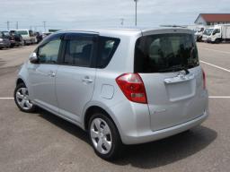 Toyota RACTIS X L-PK picture