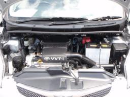 Toyota RACTIS X L-PK picture